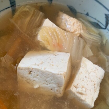 お豆腐好きなので
お豆腐多めの写真で申し訳ないですが

鶏肉団子、
生姜のサッパリした味で美味しかったです！